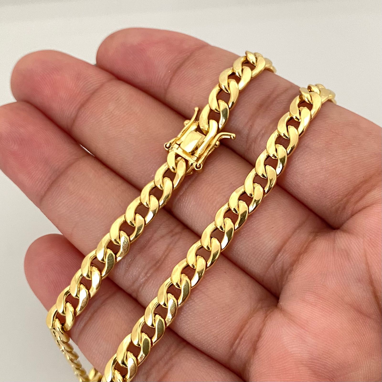 Cadena It cubana broche especial Oro amarillo 18k +1 / 13,0 Gr / 5,6 mm / 60 Cm